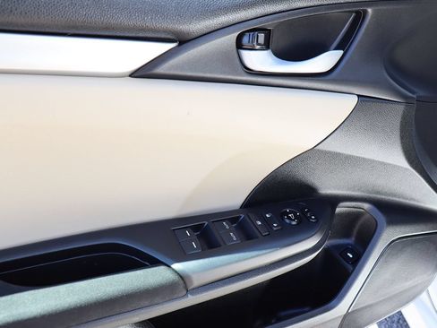 Used 2021 Honda Civic LX image 36