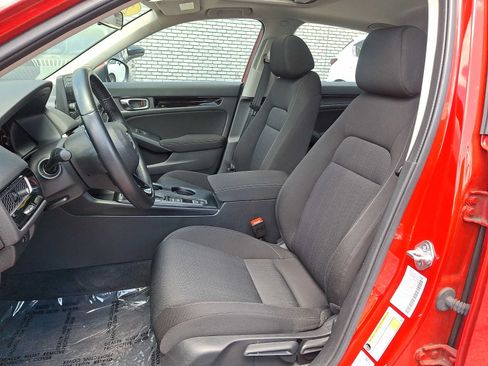 Used 2023 Honda Civic EX image 9
