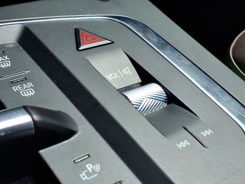 Used 2025 BMW 228i xDrive image 17