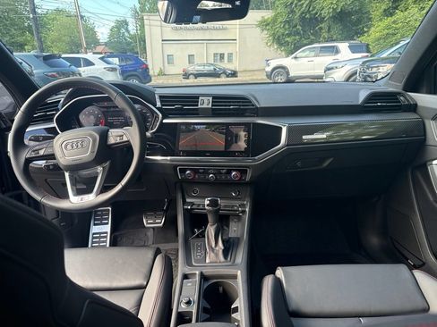 Used 2025 Audi Q3 2.0T Premium Plus AWD/4WD image 12