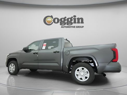 New 2026 Toyota Tundra SR image 9