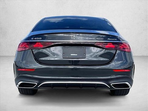 Used 2026 Mercedes-Benz E 450 4MATIC Sedan image 4