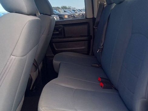 Used 2018 RAM 1500 Express w/ Express Value Package AWD/4WD image 17