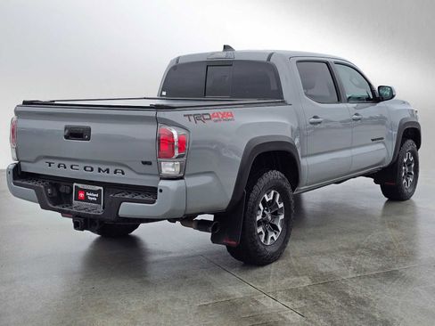 Used 2021 Toyota Tacoma TRD Off-Road w/ TRD Premium Off Road Package image 7