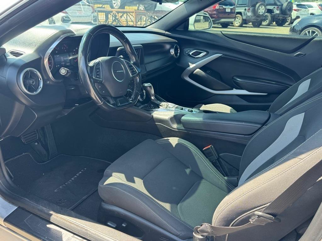 Used 2019 Chevrolet Camaro LT RWD image 11