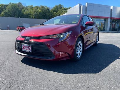 New 2025 Toyota Corolla LE