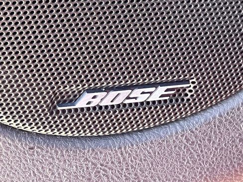 Used 2004 Chevrolet SSR w/ Preferred Equipment Group image 15