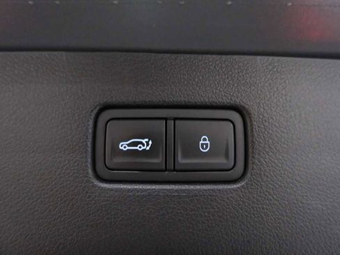 Used 2023 Genesis GV80 3.5T AWD/4WD image 11