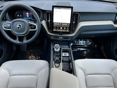 New 2026 Volvo XC60 B5 Core w/ Climate Package AWD/4WD image 11