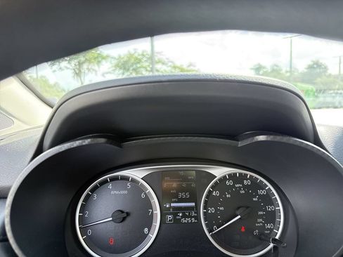 Used 2025 Nissan Versa S w/ Trunk Package FWD image 19