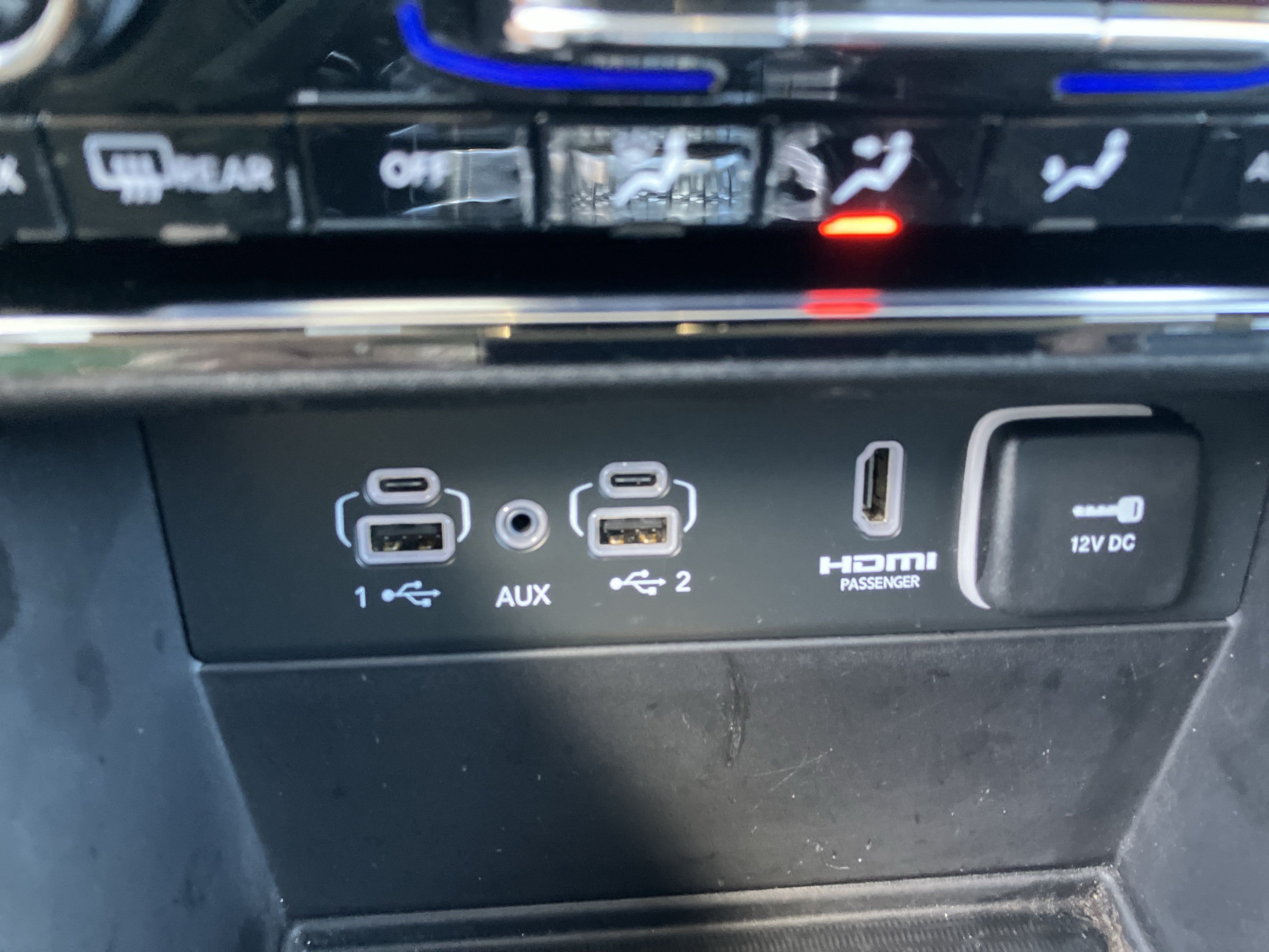 Used 2023 Jeep Grand Cherokee 4WD 4xe image 30