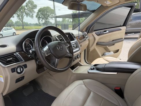 Used 2012 Mercedes-Benz ML 350 BlueTEC 4MATIC image 37