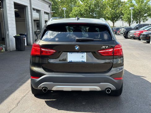 Used 2018 BMW X1 xDrive28i AWD/4WD image 10