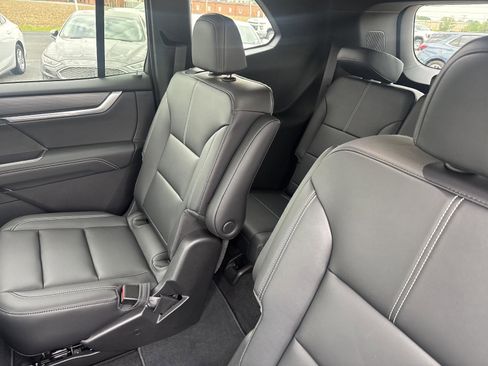 New 2026 GMC Acadia Elevation FWD image 13