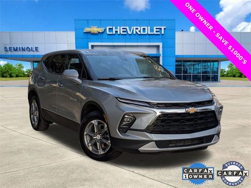 Used 2025 Chevrolet Blazer LT image 1