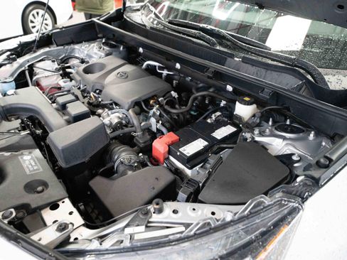 Certified 2025 Toyota RAV4 LE image 34