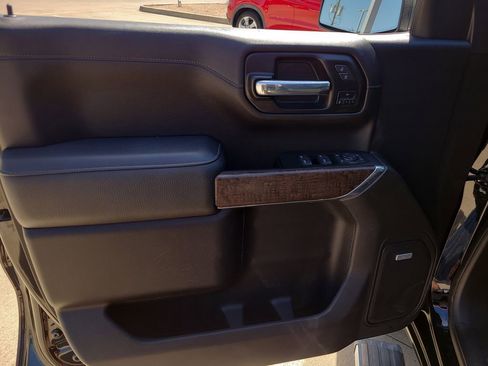 Used 2022 GMC Sierra 1500 Denali w/ Denali Reserve Package image 17