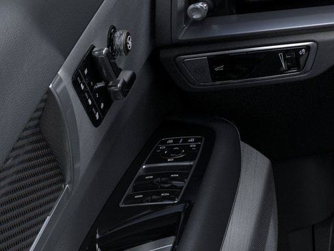 New 2027 Cadillac Vistiq Sport w/ LPO, Floor Liner Package AWD/4WD image 22