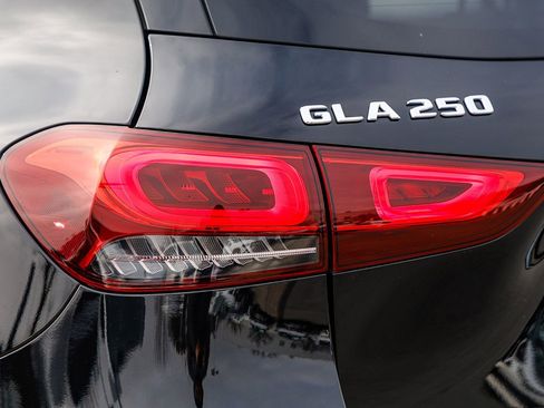 Certified 2023 Mercedes-Benz GLA 250 GLA 250 image 8