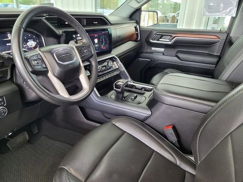 Used 2024 GMC Sierra 1500 Denali w/ Denali Reserve Package AWD/4WD image 11
