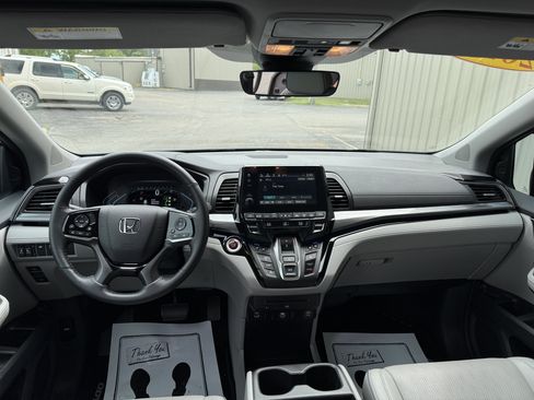 Used 2024 Honda Odyssey Elite image 27