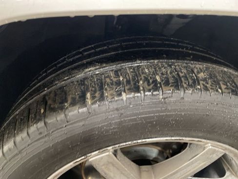 Used 2014 Jeep Grand Cherokee Overland image 35