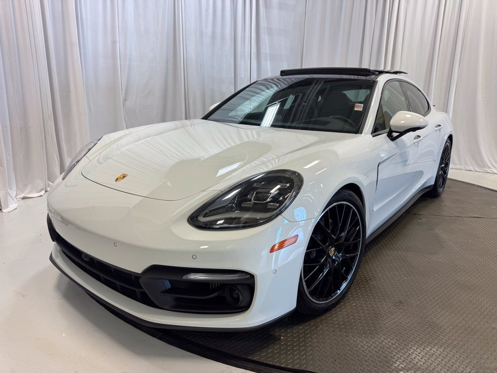 Used 2023 Porsche Panamera 4 Platinum Edition AWD/4WD image 44
