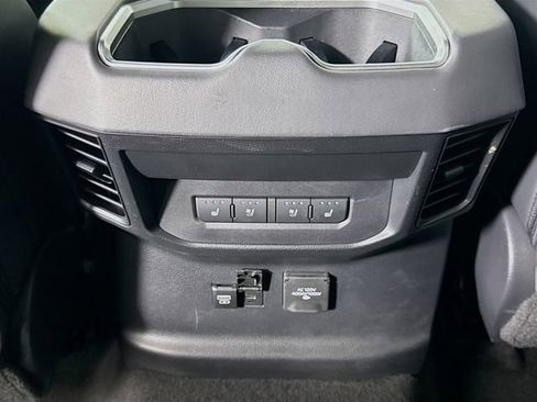 Used 2024 Toyota Tundra Platinum image 25