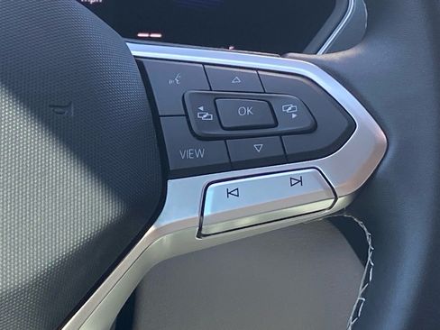 Certified 2023 Volkswagen Tiguan SE AWD/4WD image 7