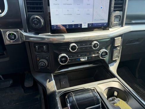 Used 2021 Ford F150 Lariat w/ Equipment Group 502A High AWD/4WD image 15