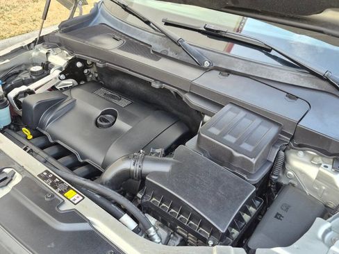 Used 2012 Land Rover LR2 HSE image 62