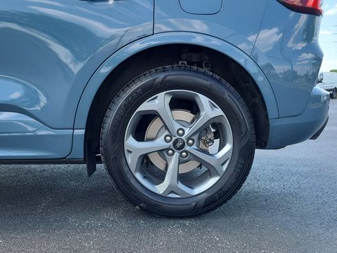 Certified 2023 Ford Escape ST-Line w/ Tech Pack #1 FWD image 10