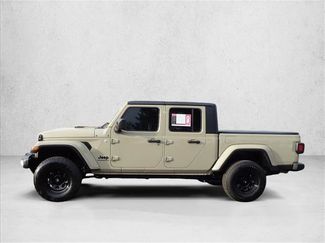 Used 2020 Jeep Gladiator Sport w/ Quick Order Package 24S AWD/4WD video 2