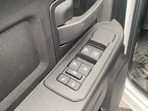 New 2026 RAM 2500 Tradesman w/ Chrome Appearance Group AWD/4WD image 13