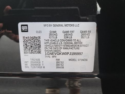 Used 2023 Chevrolet Traverse LT AWD/4WD image 36