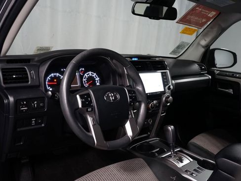 Used 2022 Toyota 4Runner SR5 RWD image 7