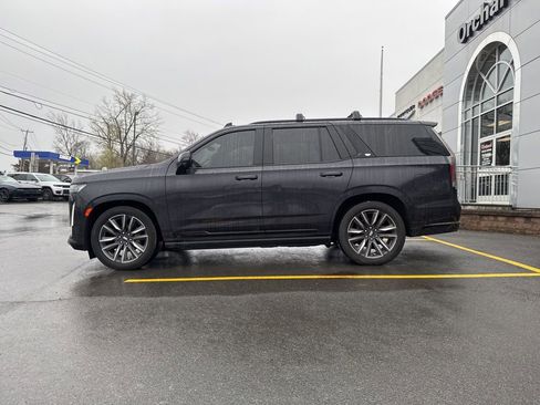 Used 2022 Cadillac Escalade Sport Platinum AWD/4WD image 6