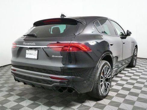 Used 2023 Maserati Grecale Modena AWD/4WD image 32