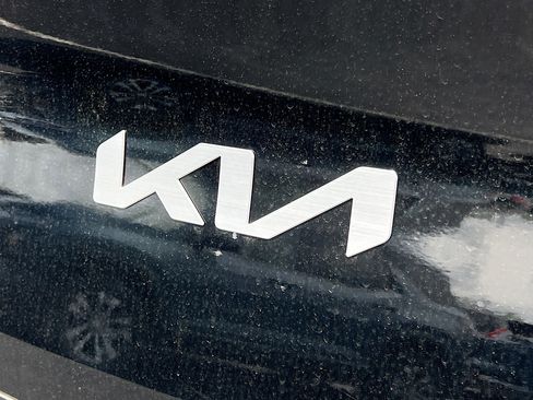 New 2025 Kia EV6 Wind image 33