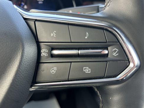 Used 2025 Chevrolet Equinox LT w/ Convenience Package II AWD/4WD image 23