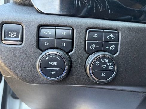Used 2024 Chevrolet Silverado 3500 LT w/ Convenience Package AWD/4WD image 11