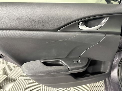 Used 2021 Honda Insight EX image 25