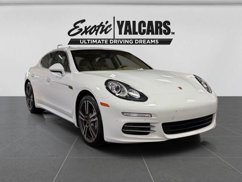 Used 2014 Porsche Panamera 4S w/ Premium Package Plus AWD/4WD image 7
