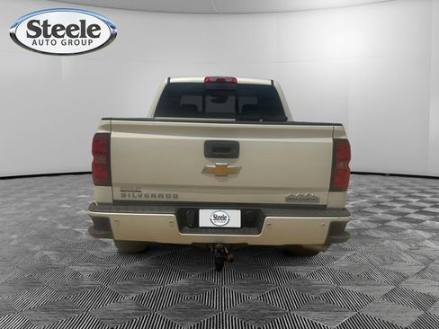Used 2015 Chevrolet Silverado 1500 High Country w/ High Country Premium Package RWD image 4