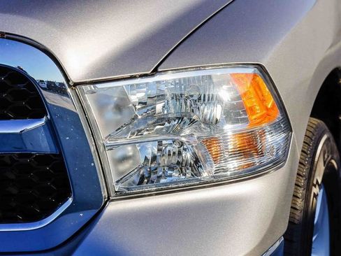 Used 2024 RAM 1500 Classic SLT image 5