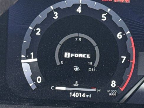 Used 2024 Toyota Tacoma TRD Off-Road image 15