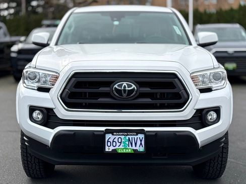 Used 2022 Toyota Tacoma SR5 image 8