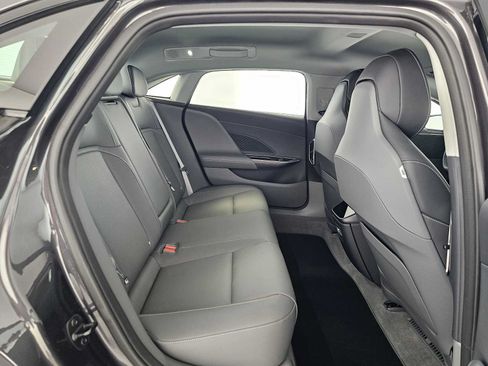Used 2025 Lucid Air Touring AWD/4WD image 12