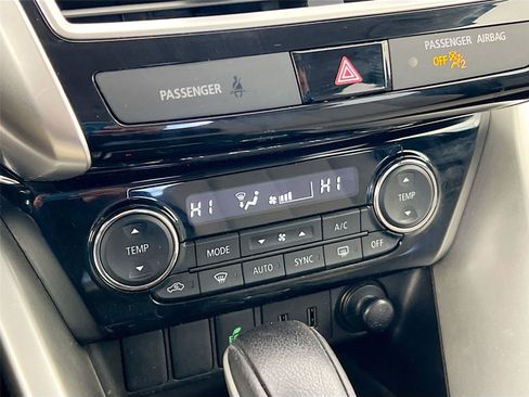 Used 2019 Mitsubishi Eclipse Cross SE AWD/4WD image 9