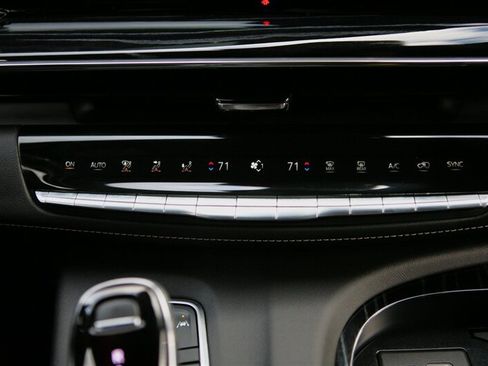 Used 2023 Cadillac Escalade Sport image 33